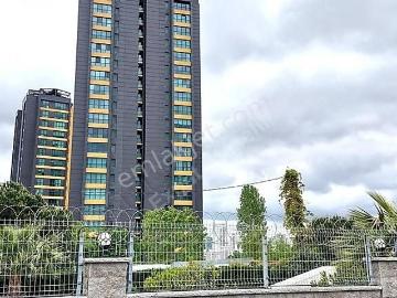 Ataşehir Odakule Residence'da Balkonlu Ebv. Banyo 2+1 Geniş Tip