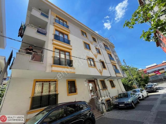 Ataşehir Örnek Mahallesinde Kiralık Ferah 2+1 Daire