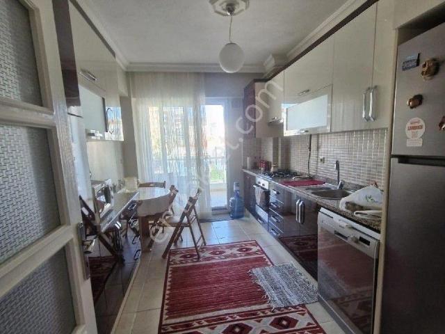 Ataşehir Pelit 3 Sitesinde Krediye Uygun Geniş Bakımlı Satılık 3+1 Daire