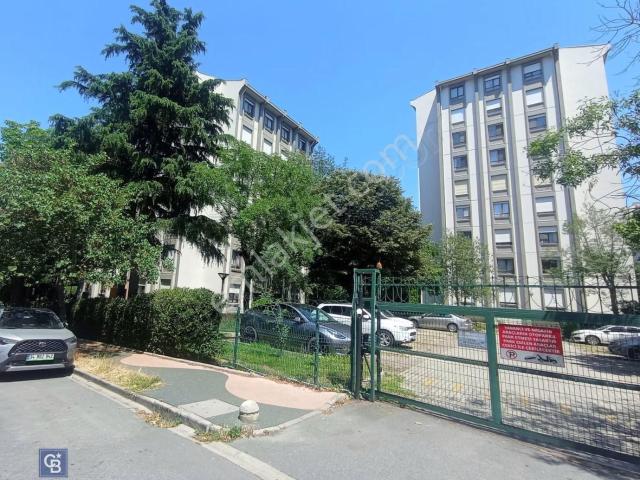 Ataşehir Site İçerisinde 4,5+1 Kiralık Daire