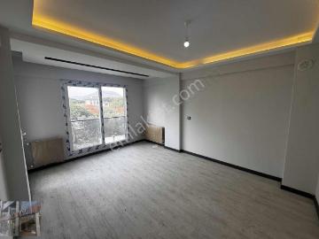 Ata Yapıdan 2+1 Kapalı Mutfak Sıfır 2+1 Kiralık Daire