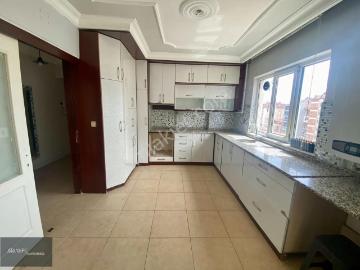 Ata Yapı'dan Şehir Manzaralı Asansörlü 3+1 Kiralık Daire