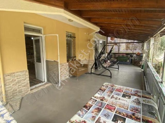 Ata Yapıdan Sahilleraltı Sarıgül Sitesinde 4+1 Satılık Vılla