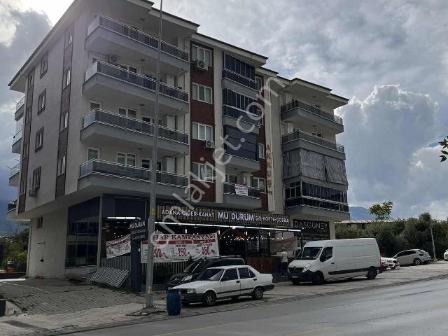 Atabey'den 29 Ekim Bulvarı Cadde Üzeri Kiralık Daire