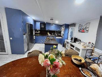 Atabey'den Bağbaşı Zeytinköy'de 3 Katlı Müstakil Villa