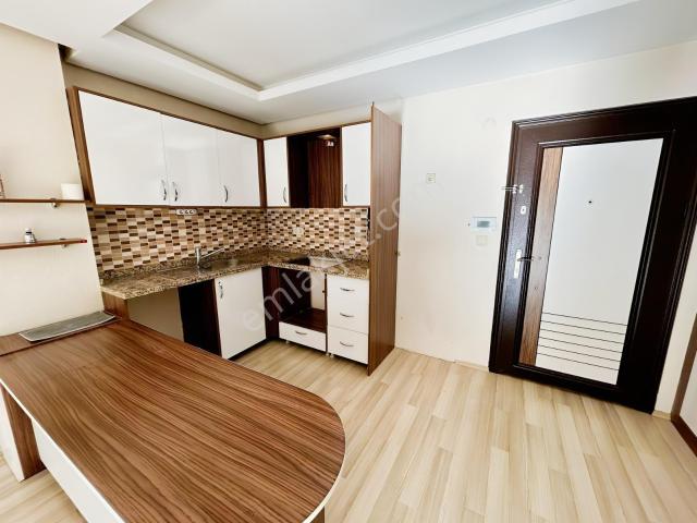 Ataevler Mahallesi Bakgör Sitesinde Temiz 2+1 Kombili Daire