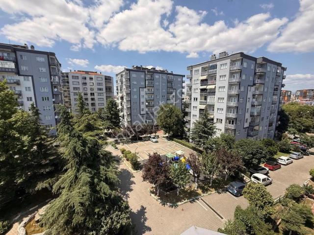 Ataevlerde Harika Konumda Kiralık Daire