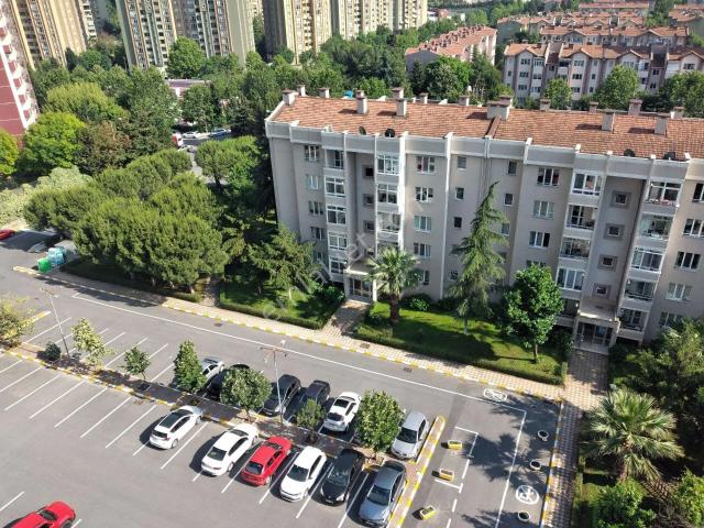 Atakent Mahallesi Metroya Yakın Eşyalı 1+1 Kiralık Daire