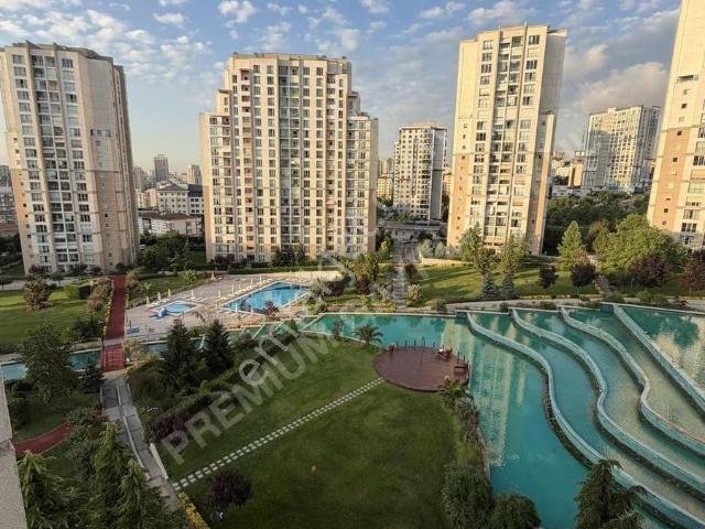 Atakent Avrupa Konutları 3'te Kiralık Boş 4+1 Daire