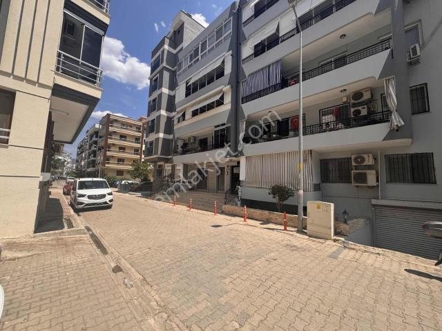Atakent Yalı Mahallesinde Full Tadilatlı 3+1 Kiralık Daire
