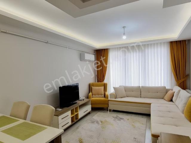 Atakent'te Anayola 3.bima Kiralık Daire