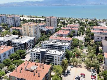 Atakentte Havuzlu Sitede 1+1 Kiralık Daire