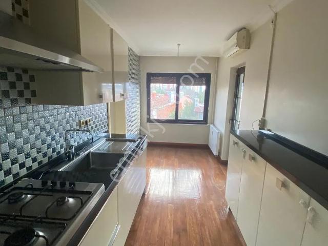 Ataköy 7 8 Kısım Işık Sitesi Tadilatlı 140m2 3+1 Kiralık Daire