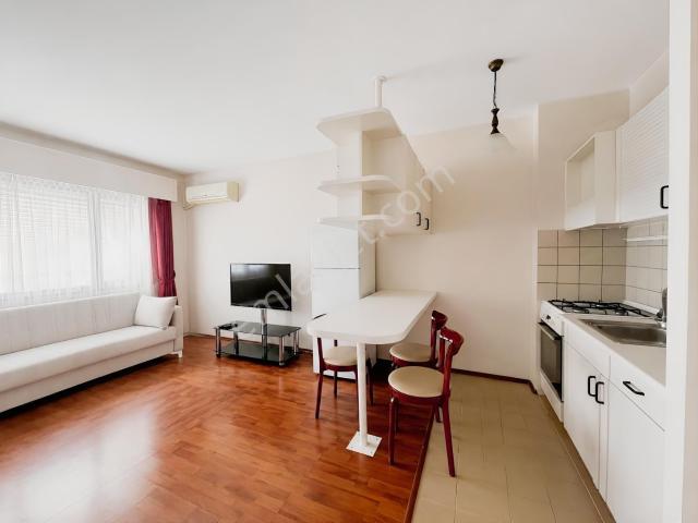 Ataköy 9 10kısım A1 Blokda 45m2 1+1 Mobilyalı Satılık