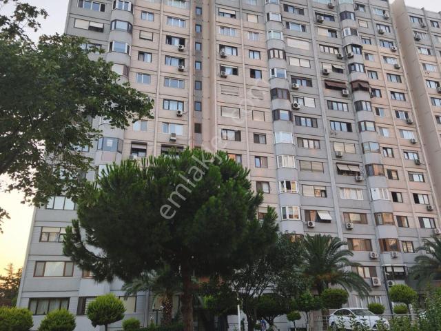 Ataköy 9. Kısım'da Eşyalı Kiralık 1+1 Daire