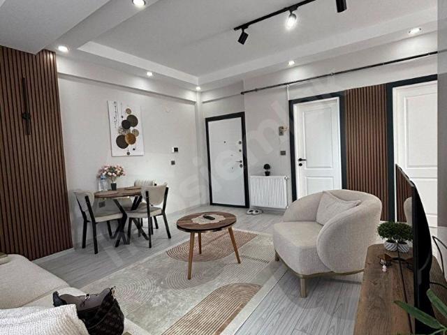 ATAKUM DA SATILIK LÜKS EŞYALI 1+1 DAİRE