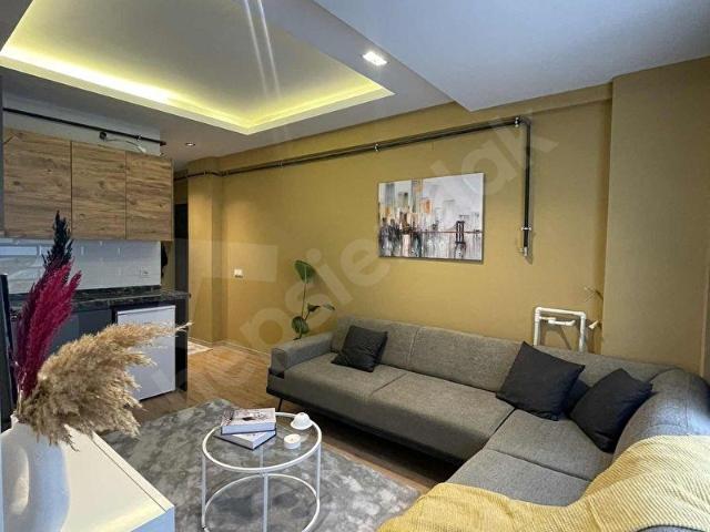 ATAKUM DEVLET HASTANESİNE KOMŞU LÜKS EŞYALI SATILIK 1+1 DAİRE