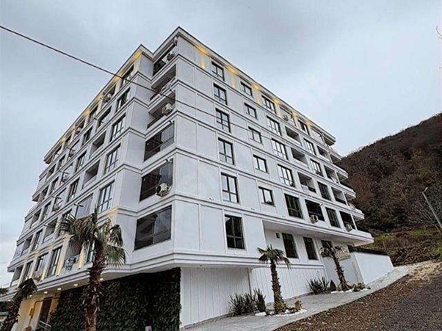 ATAKUM İNCESU'DA HAVUZLU SİTEDE,DOĞADA EŞYALI 1+1