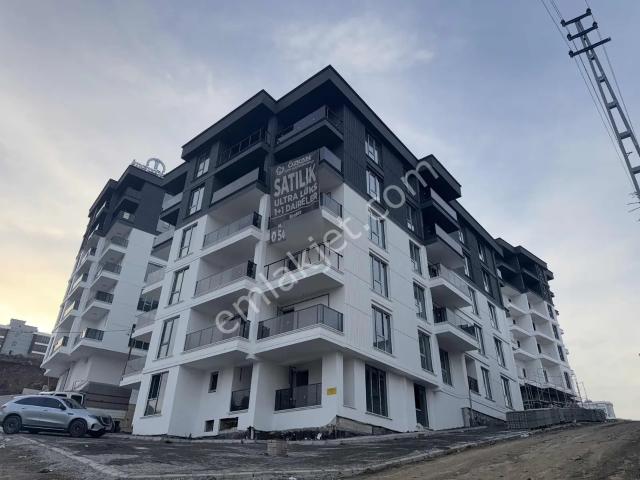 Atakum Pamukluya Cephe 3 Bloklu Sitede Deniz Manzaralı