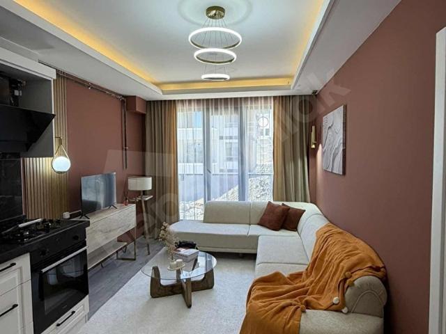 ATAKUMDA ULAŞIMA YAKIN EŞYALI SATILIK 2+1 DAİRE