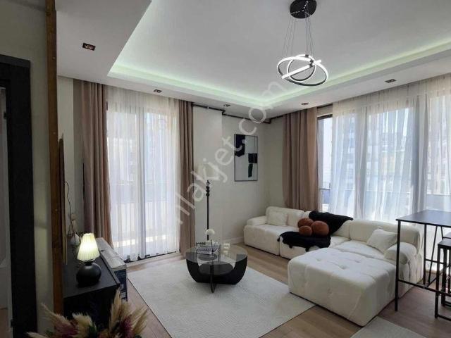 Atakumda Bulvara 50mt Mesafde Lüx Sıfır Eşyalı Satılık 1+1 Daire