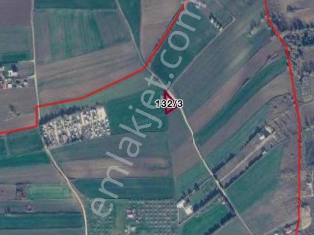 Çatalca 802 M² Müstakil Arsa İçerisinde Satılık Vılla