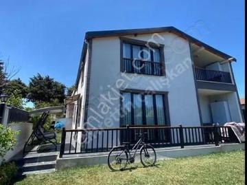 Çatalca Kestanelikte 220 M² Arsa İçinde 2 Katlı Villa