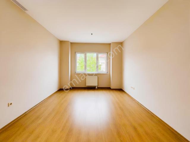 Çatalca Kiptaş Begonya Sitesinde 2+1 Ara Kat Kiralık Daire