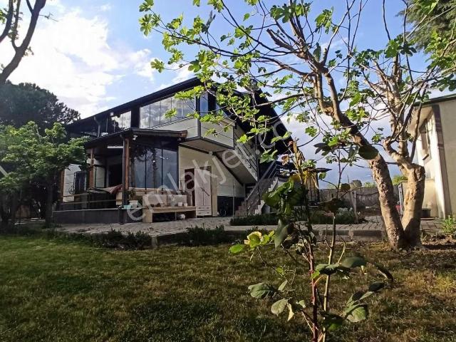 Çatalca İnceğiz'de Prestijli Bölgede Müstakil Yaşam