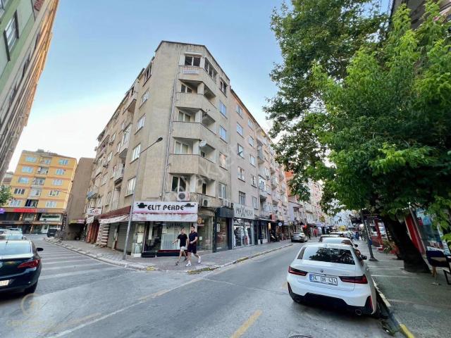Atalar Caddesi Üzeri Merkezi Konum Satılık 2+1 Daire