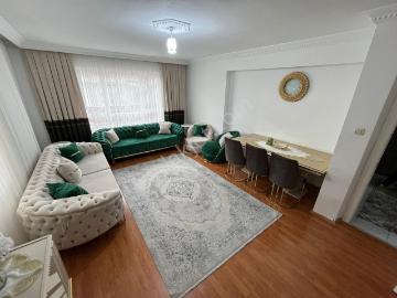 Atapark Mahallesinde Asansörlü 3.5+1 Giriş Kat Yapılı