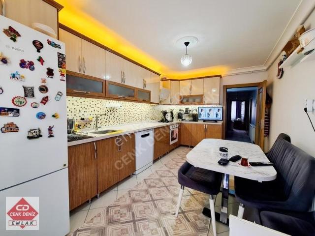 Atapark Mh Cadde Yakını Arakat 2 balkonlu / Yapılı Kök Tapu 3+1