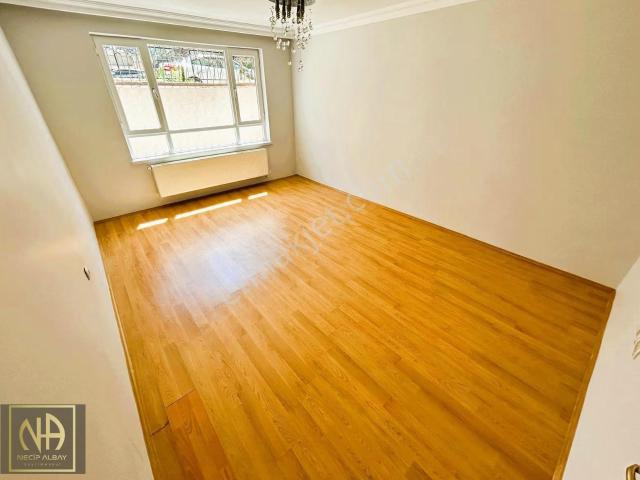 Atapark Mh Yanıklar Caddesi Ara Kat Geniş 3+1 Kiralık Daire