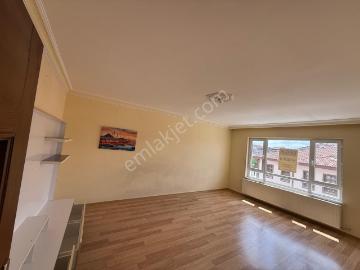 Atapark Cadde Üstü 3+1 Kiralık