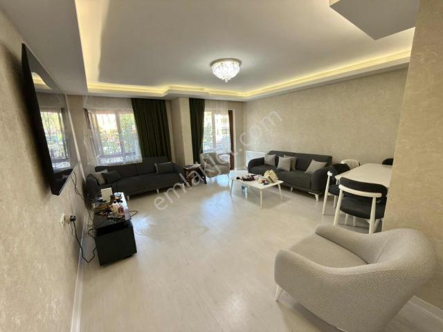 Atapark Göbek Cad Üzeri 4+1+kilerli 2 Banyolu Yeni Bina Fırsat!