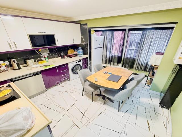 Atapark'ta Asansörlü 130 M2 Full+full Yapılı 3+1 Daire