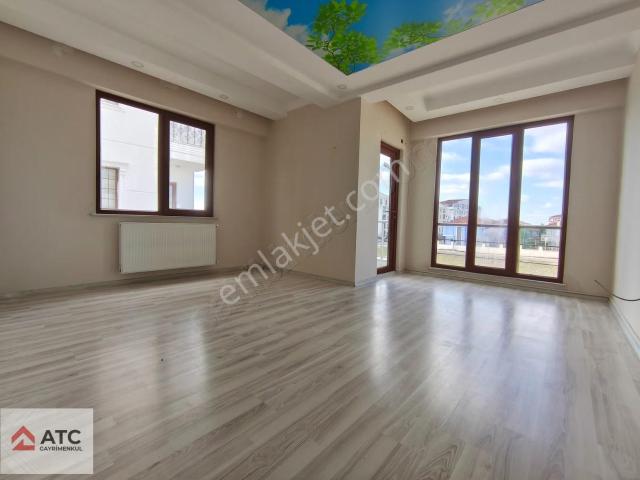Atc Gayrimenkul'den 2+1 Kiralık Daire