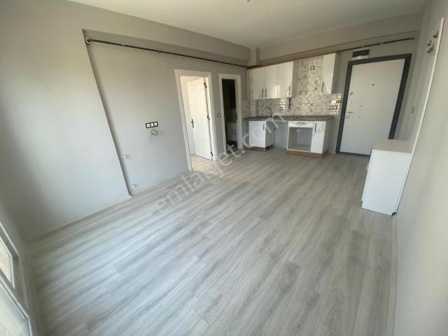 Atc'den Gültepe'de Çukurova Fırın Arkası sıfır 1+1 Kiralık Daire
