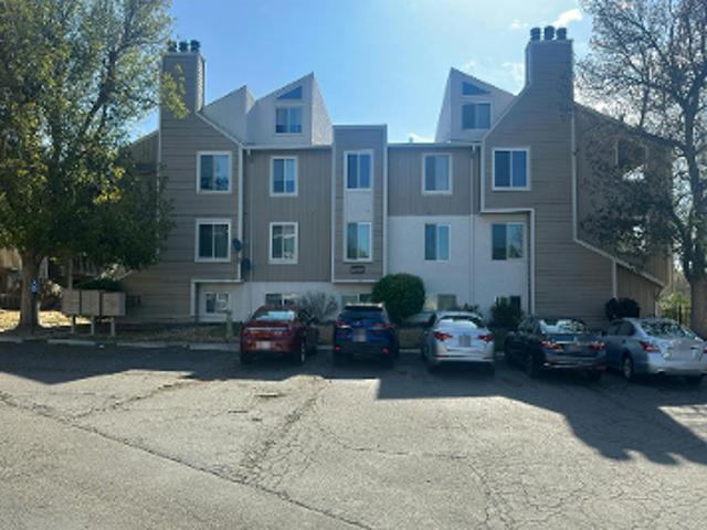 Atchison Way 104