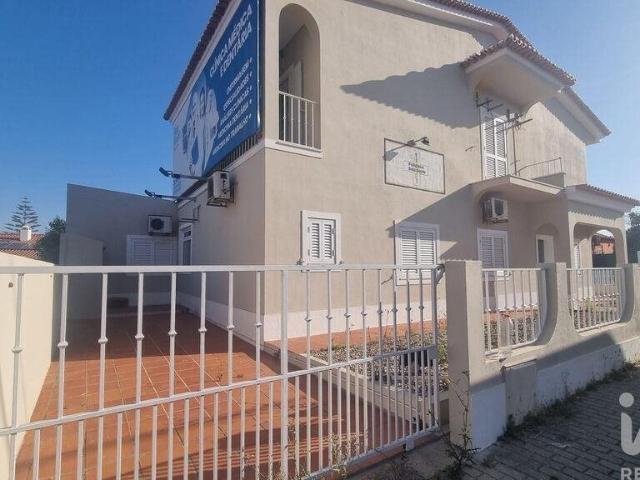 Ateliê T2 em Azeitão de 179 m² 179m² Azeitão São Lourenço e São Simão