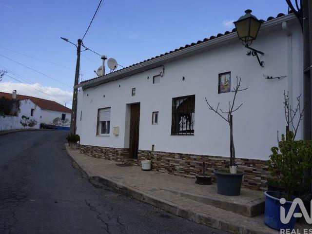 Ateliê T3 em Vale de Santiago de 112,24 m²