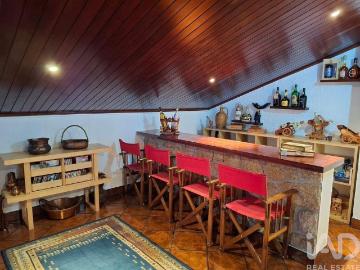 Rosém, Avessadas - Varanda, Cozinha equipada