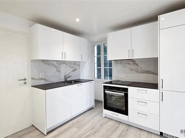 Wunderschönes renoviertes Apartment mit Balkon