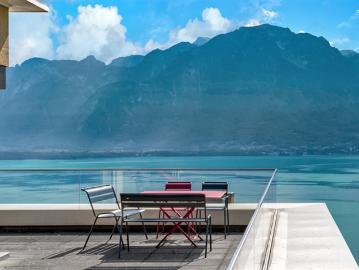 Atemberaubendes Penthouse mit riesiger Terrasse und Panoramablick auf den See