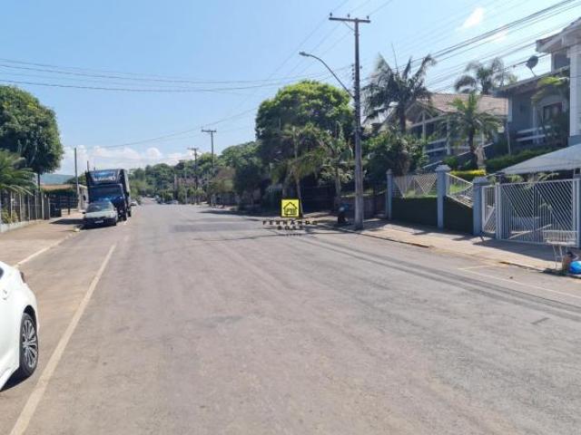 Atenção investidor! Terreno a venda em área comercial no centro de Igrejinha/RS!