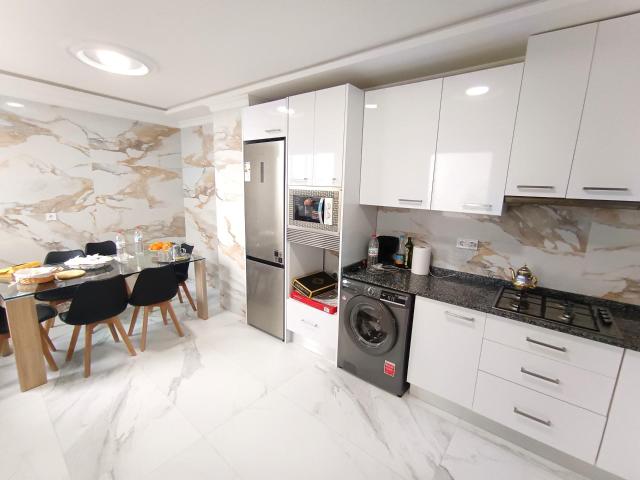 ¡ATENCIÓN, VIVIENDA REFORMADA INTEGRAMENTE AÑO 2025 EN SAN ROQUE!