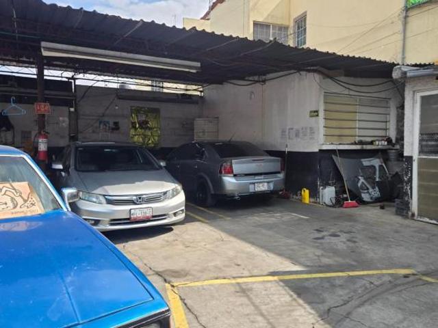 ATENCIÓN DESARROLLADORES! TERRENO EN VENTA. AV. SAN JERÓNIMO, LOMAS QUEBRADAS