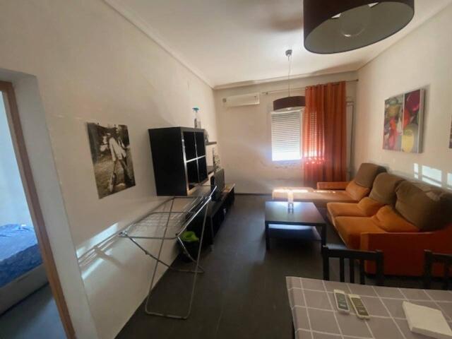 ATENCION ESTUDIANTE! ALQUILER VIVIENDA EN CIUDAD JARDIN