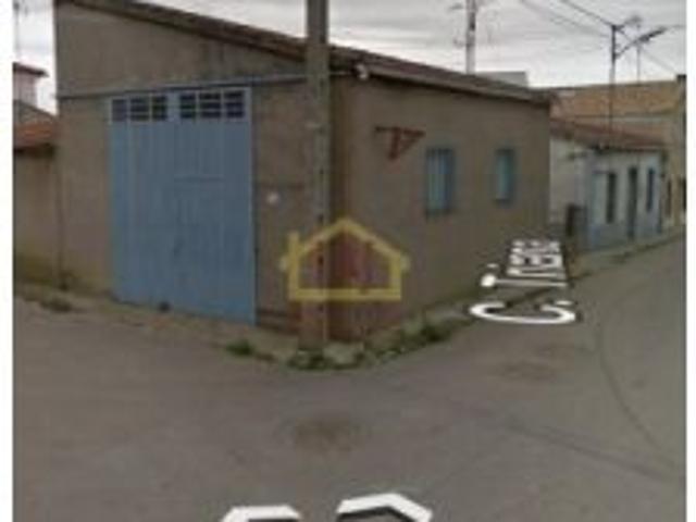 ATENCION ESTUDIANTES. EL PRECIO INDICADO EN EL ANUNCIO ES PARA 1 HABITACION