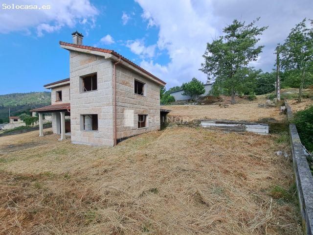 ❗ATENCIÓN❗ Excelente CHALET individual en construcción. SAN MIGUEL DO CAMPO
